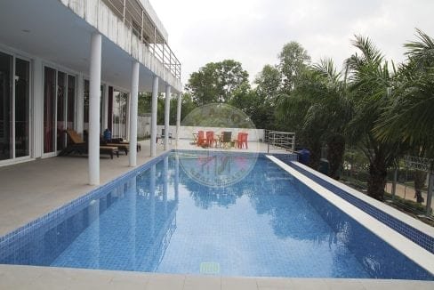 Villa with 6 Bedrooms and Bathroom. Sihanoukville Cambodia Property Sale
