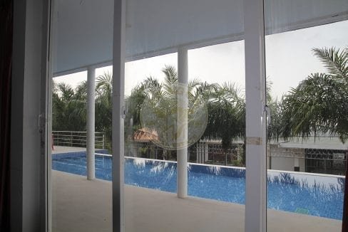 Villa with 6 Bedrooms and Bathroom. Sihanoukville Real Estate