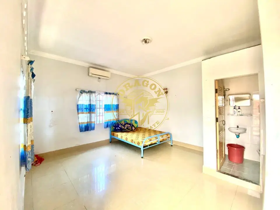 Simple studio room For Rent