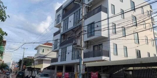 Building Near Pearl City For Rent